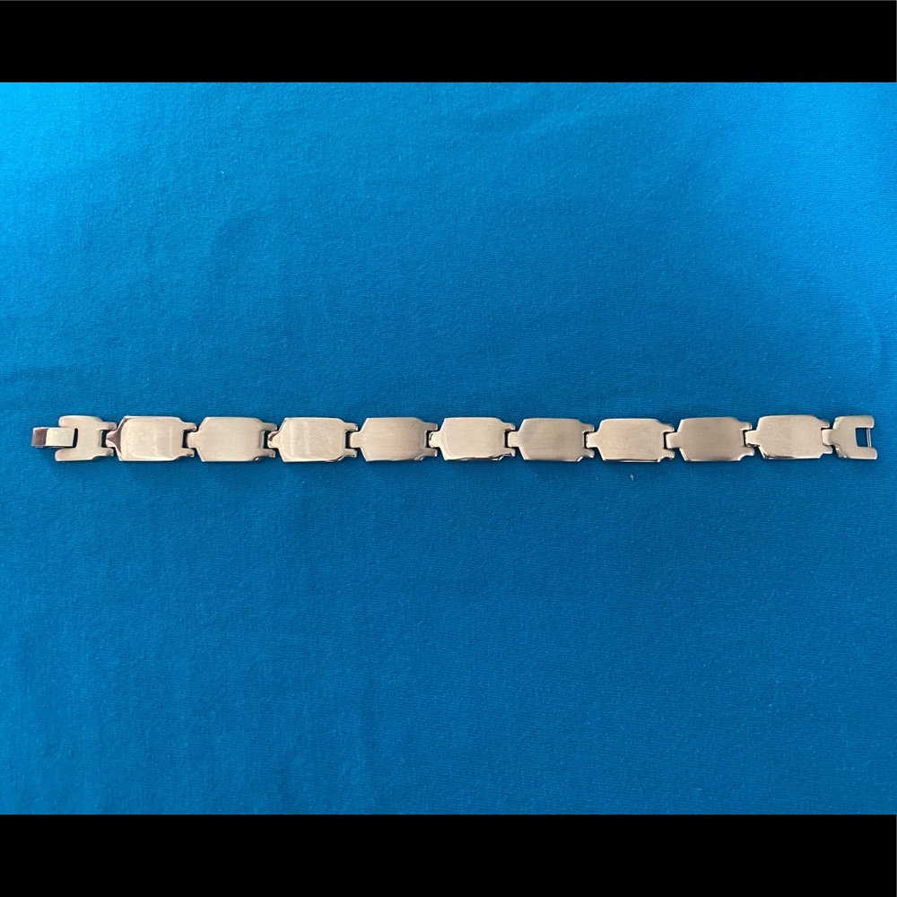 Men’s stainless steel bracelet